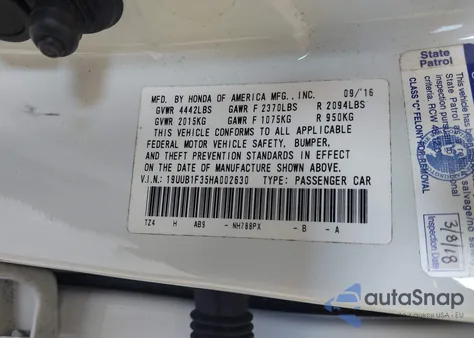 2017 Acura Tlx z USA, uszkodzony, nr VIN 19UUB1F35HA002630